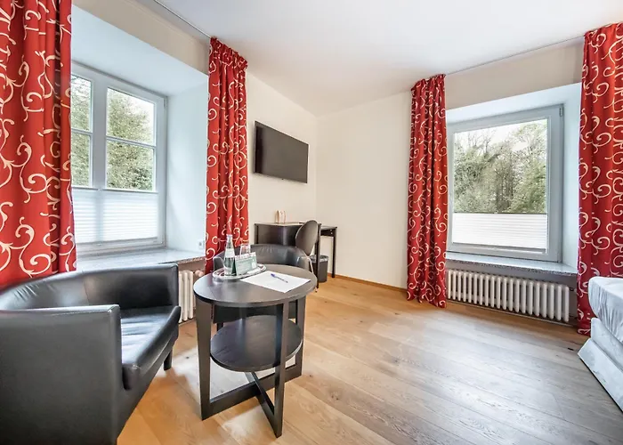 Lue - Luettelforster Muehle Hotel *